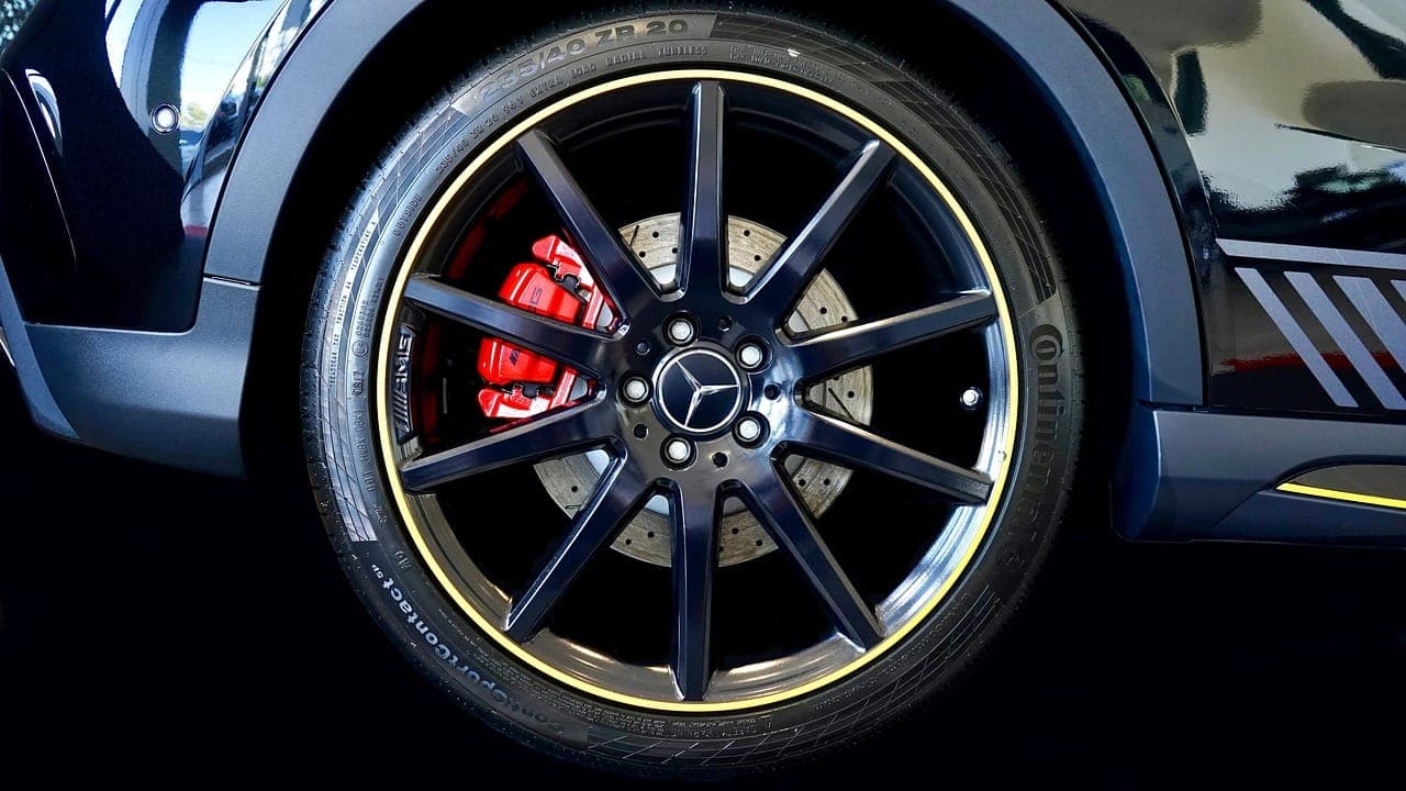 Wheels and tyres, brought back by hand